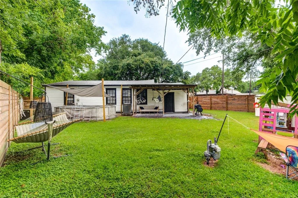 Photo of 2907 Cedar Drive