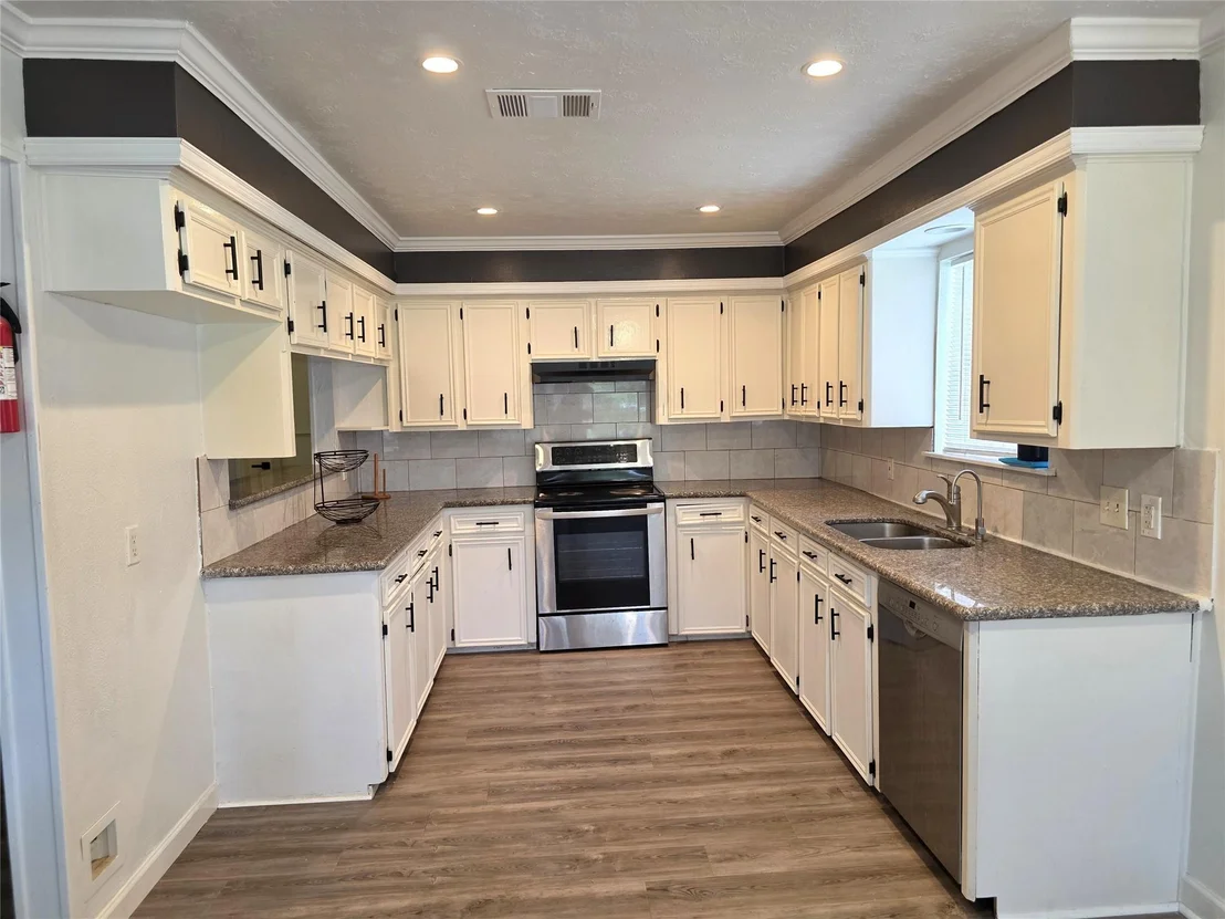 Photo of 3748 Pin Oak Drive