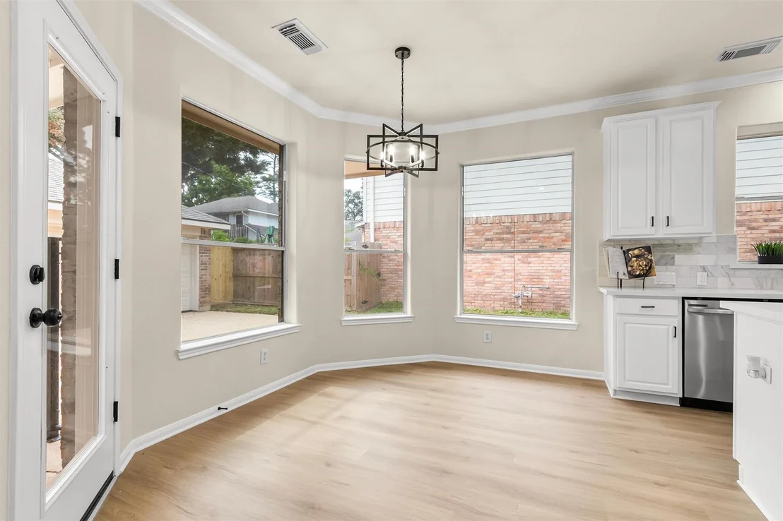 Photo of 19111 Emory Trail