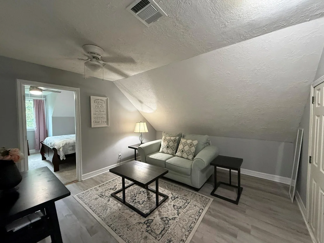Photo of 8380 Shady Lane