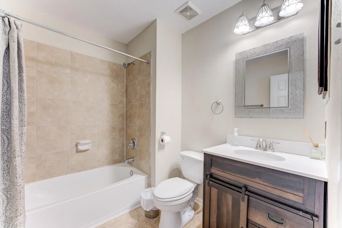Photo of 10407 Middlerose Lane