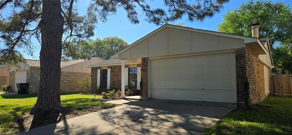 Photo of 24327 Broken Bow Lane