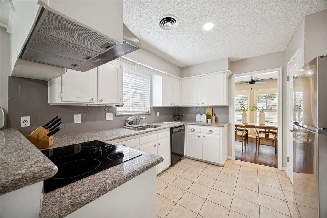 Photo of 5422 Golf Drive
