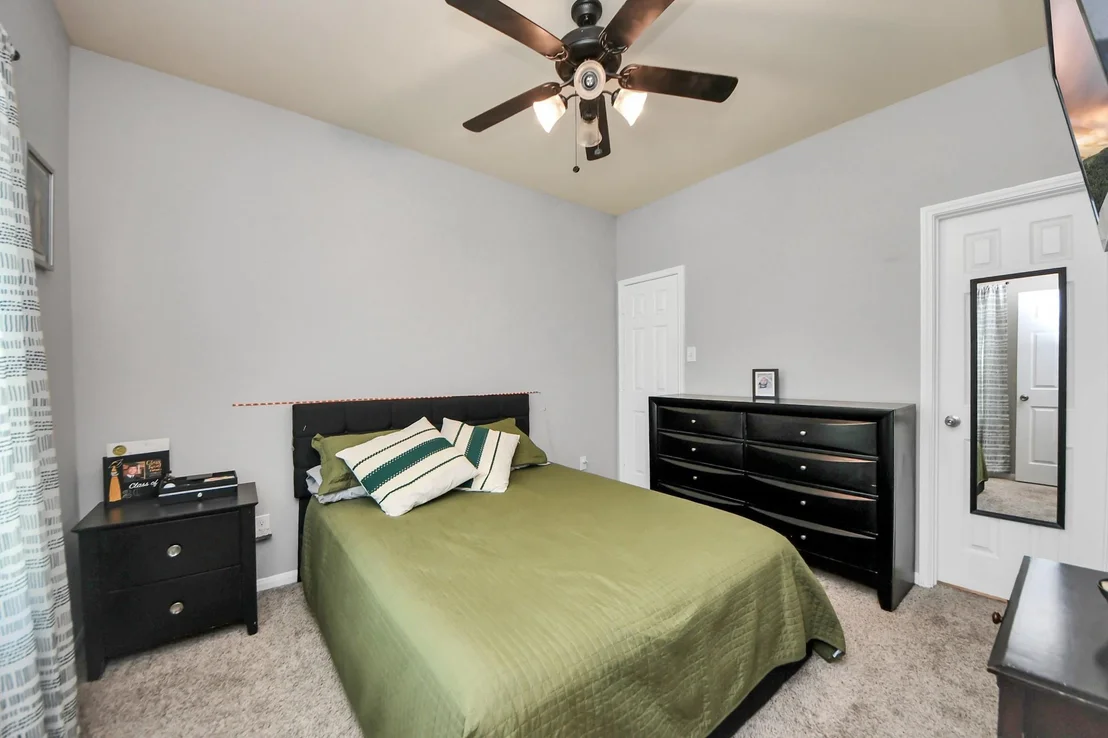 Photo of 32655 Timber Point Drive