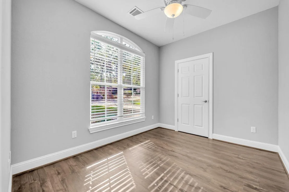 Photo of 1 Hanover Lane
