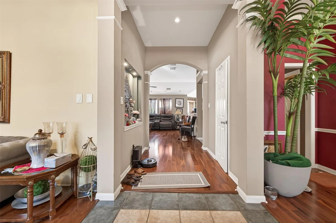 Photo of 3219 Shadowleaf Drive