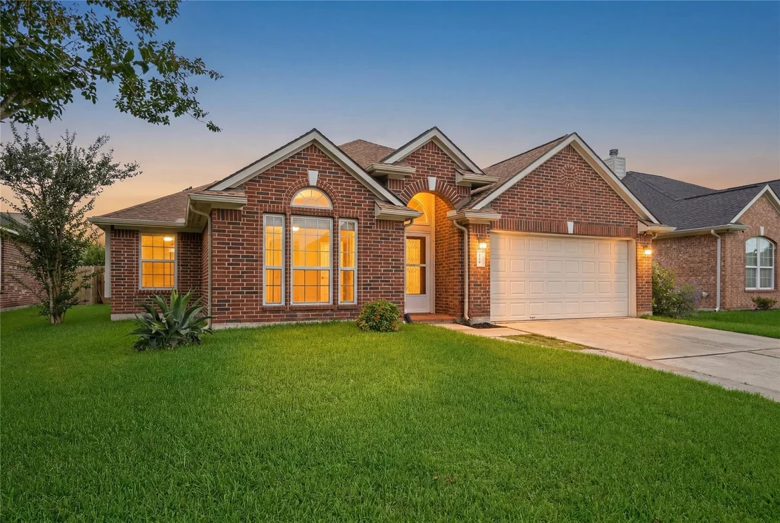 Photo of 5210 Camarosa Drive