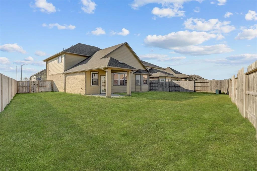 Photo of 10855 Cliffs View Drive