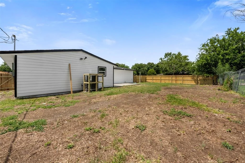 Photo of 6155 Ridgeway Drive
