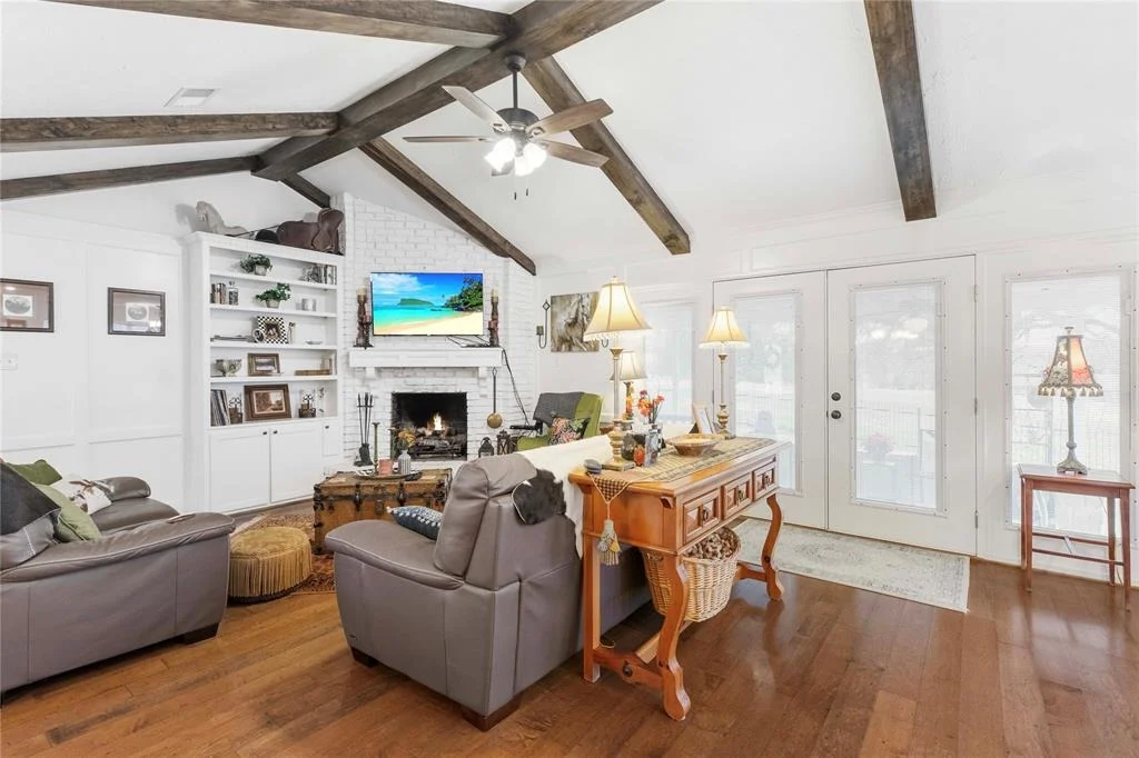 Photo of 2407 Quail Hollow Drive