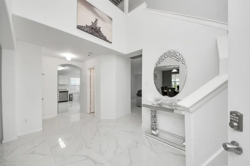 Photo of 6043 Moscone Court