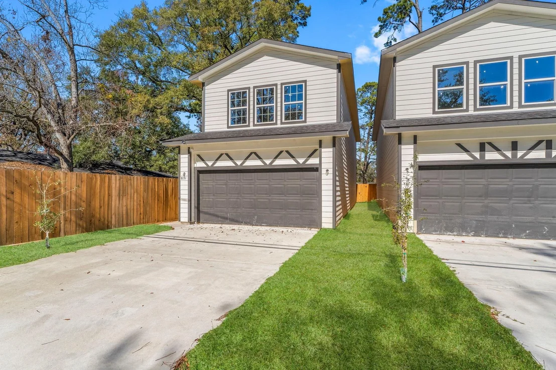 Photo of 8151 Crestview Drive