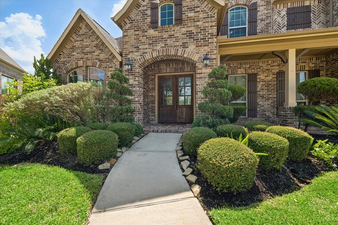 Photo of 8803 Purdy Crescent Trail