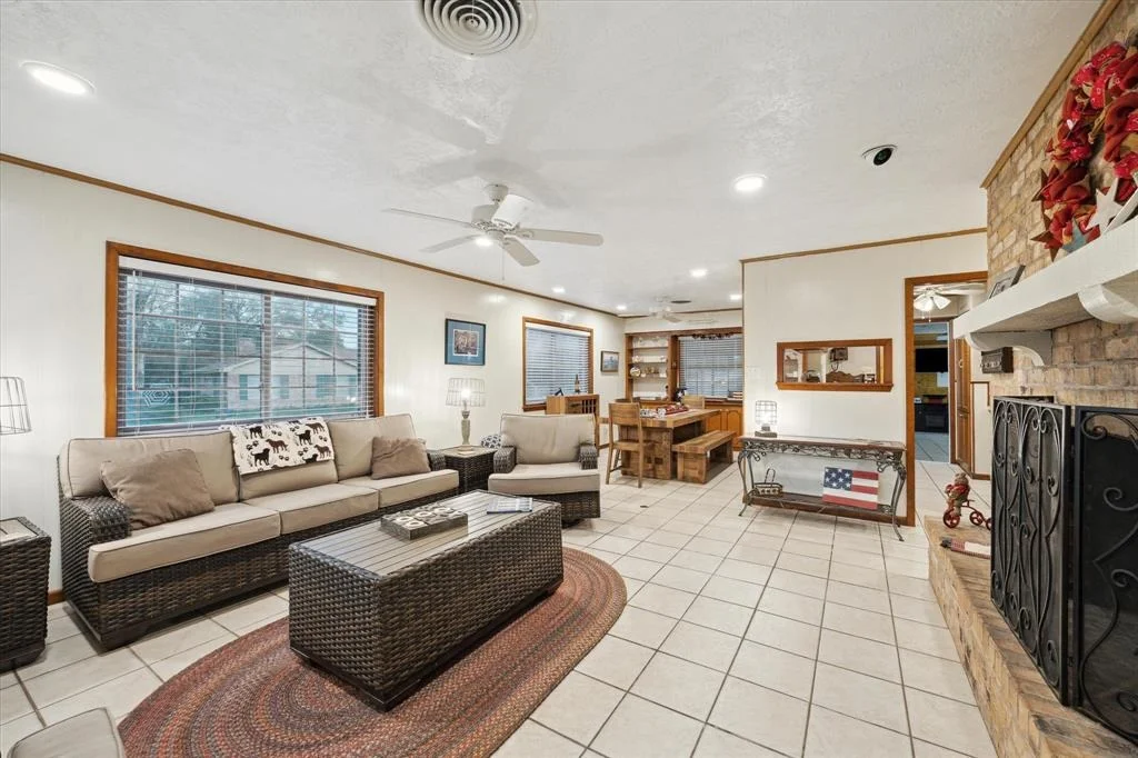 Photo of 1250 Sherwood Road