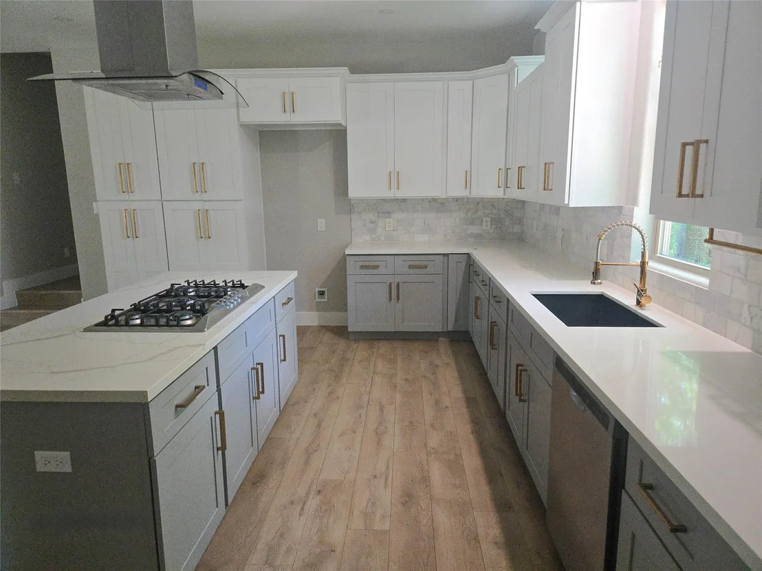 Photo of 459 Live Oak Road