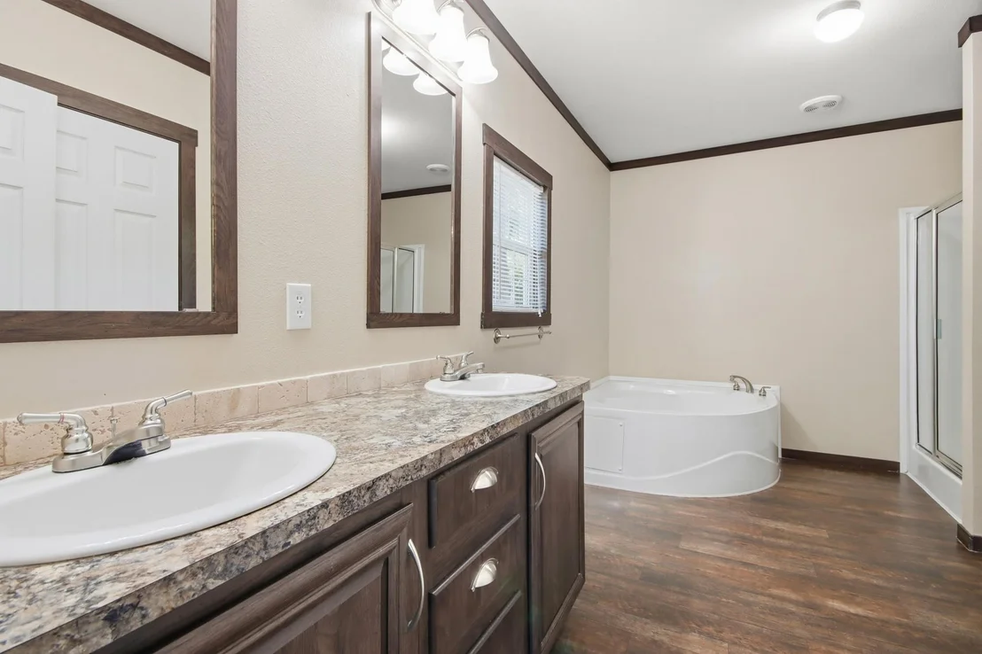Photo of 27626 County Road 3745