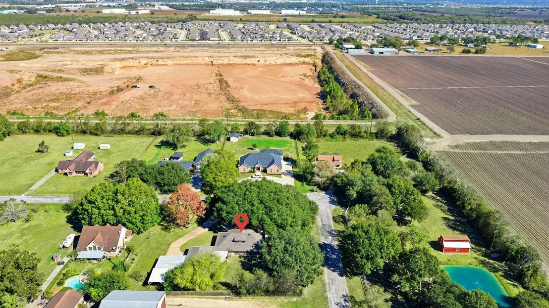 Photo of 4103 Meadowbend Drive