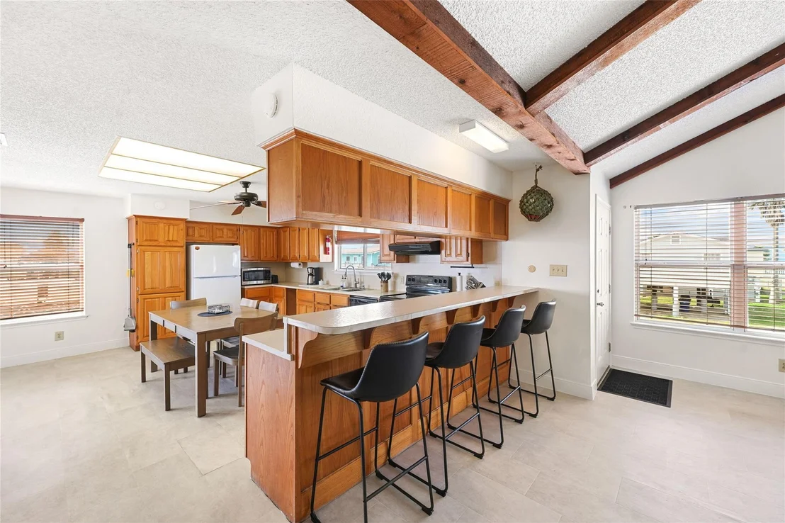 Photo of 426 Shark Lane