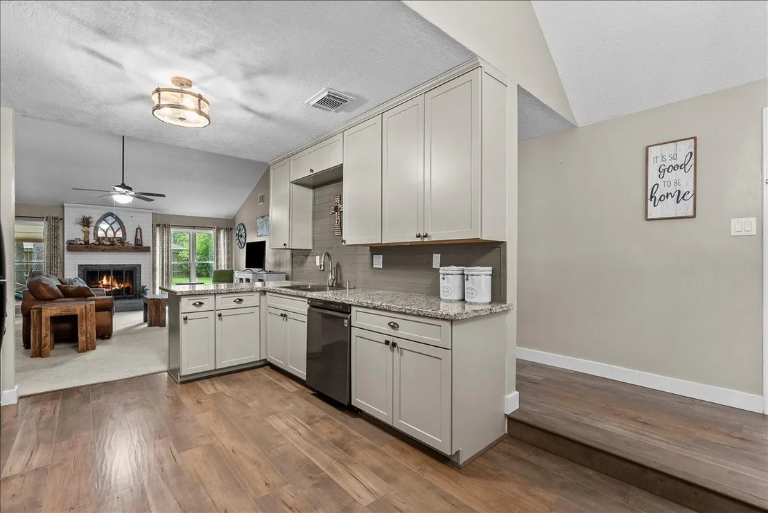 Photo of 914 Red Rock Canyon Drive