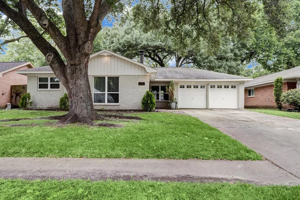 Photo of 11010 Braewick Drive