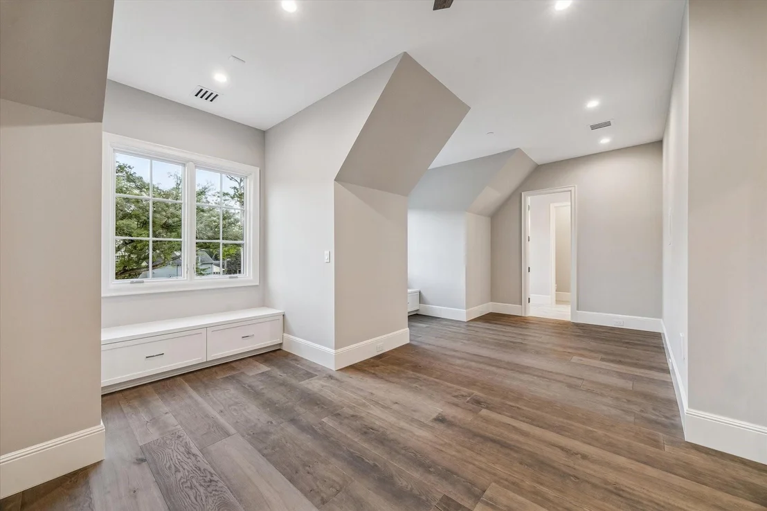 Photo of 9 Valley Forge Drive