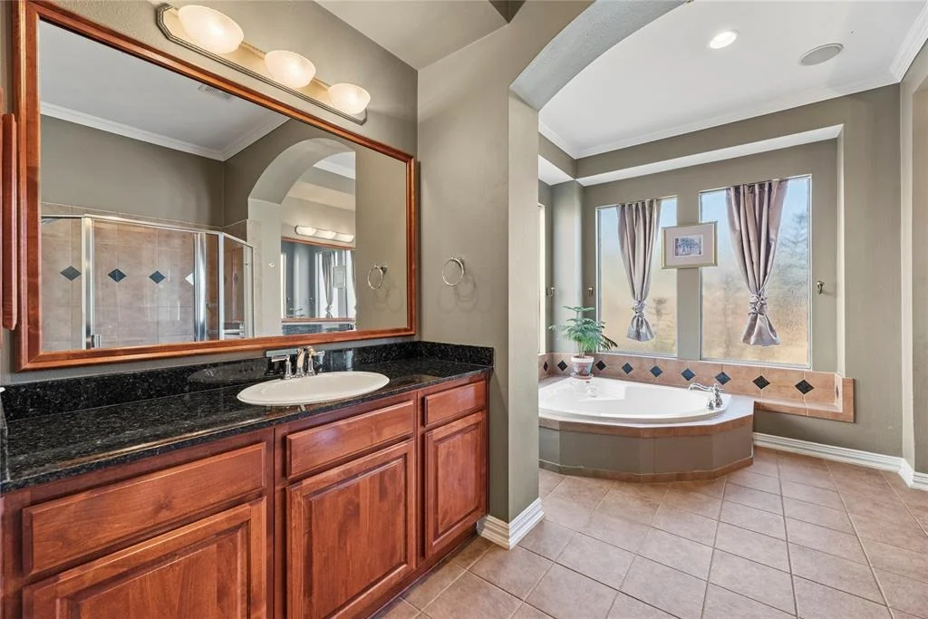 Photo of 1111 Lake Grayson Drive