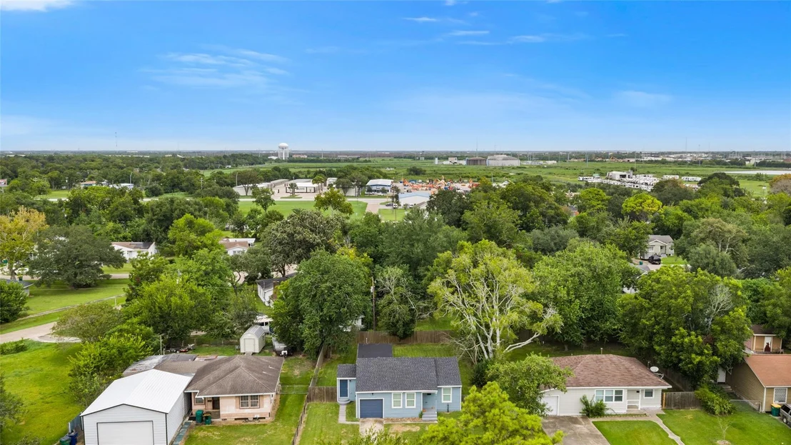 Photo of 508 Azalea Drive