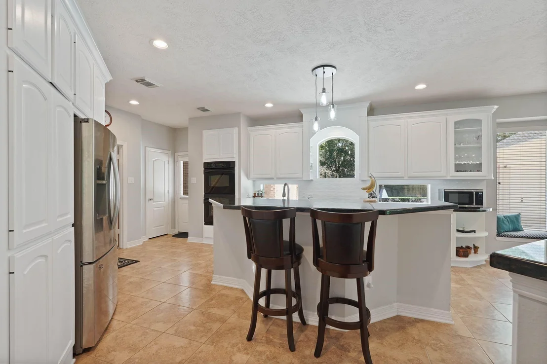 Photo of 9050 Forest Cliff Court