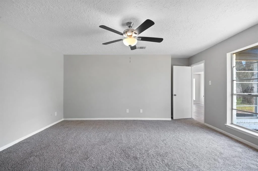 Photo of 23838 English Oak Drive