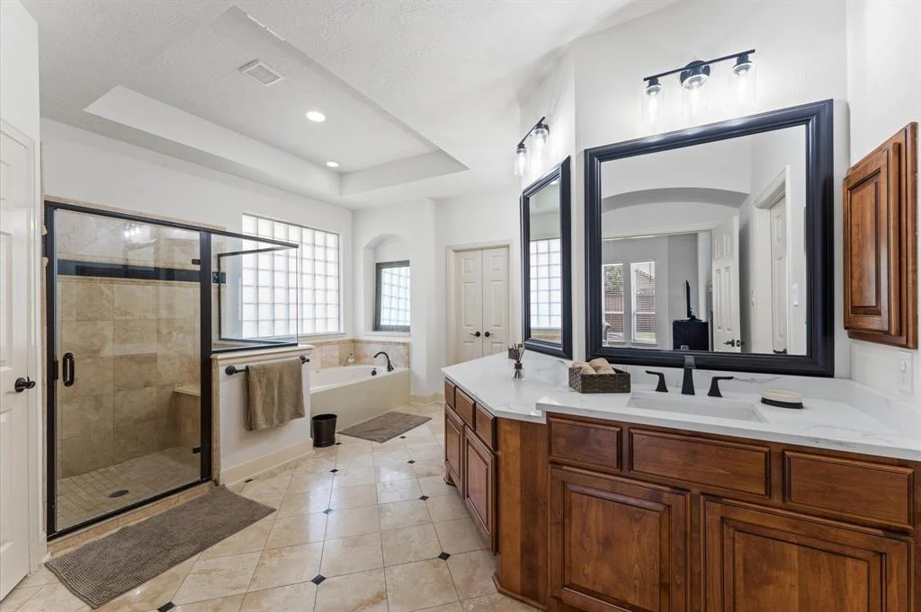 Photo of 3 N Beech Springs Circle