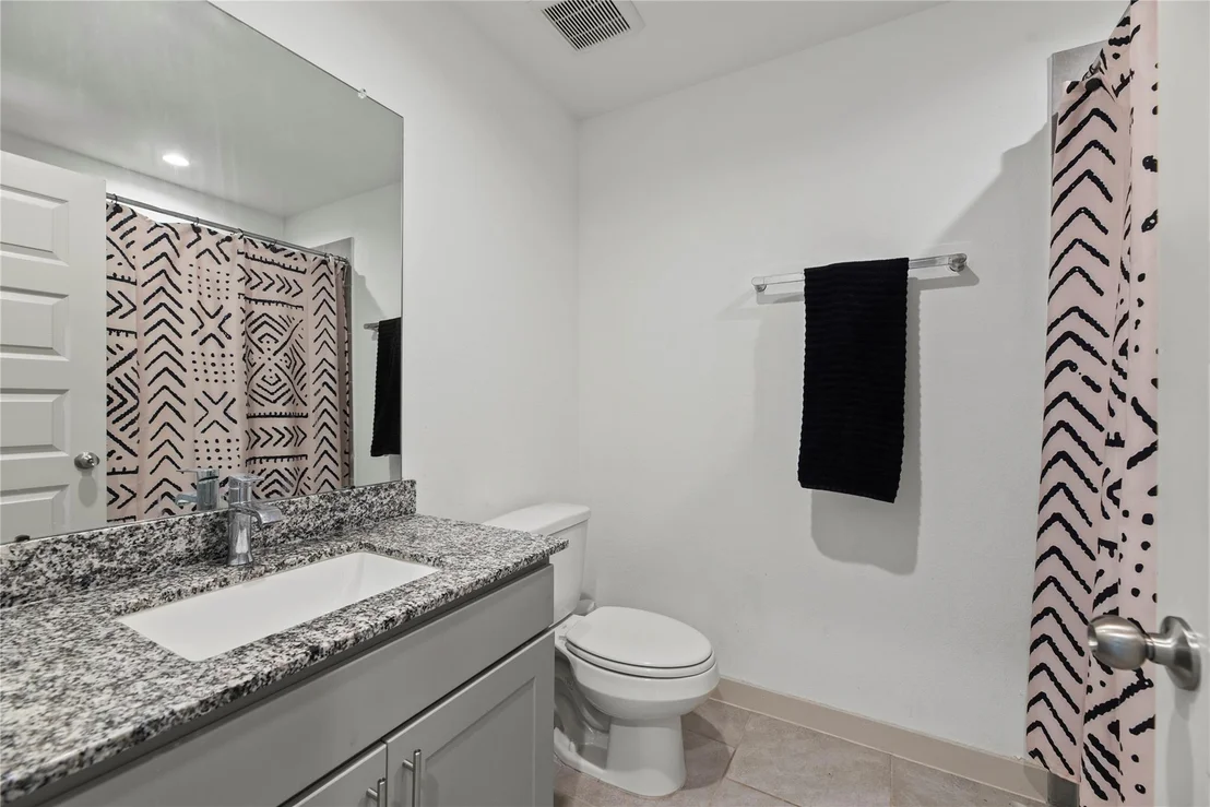 Photo of 5010 Pine Haven Lane