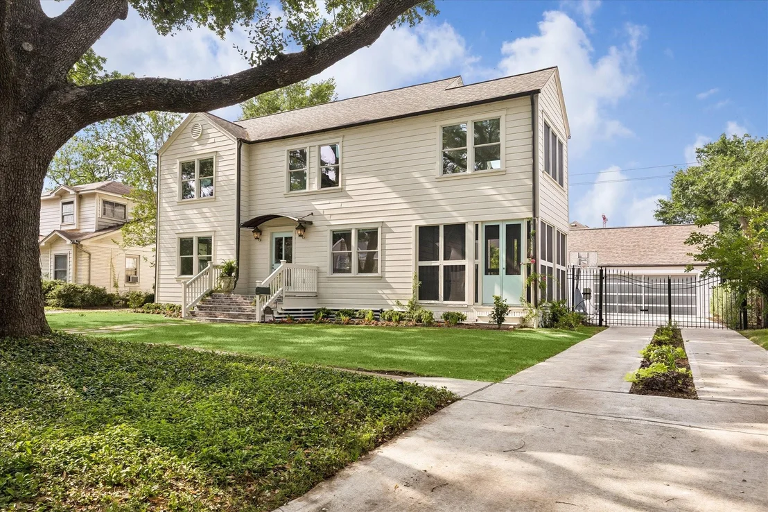 Photo of 2310 Swift Boulevard