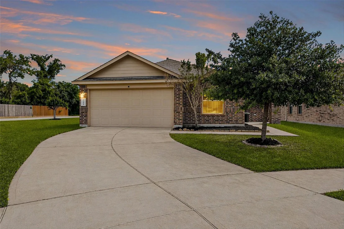 Photo of 23050 Ari Creek Way