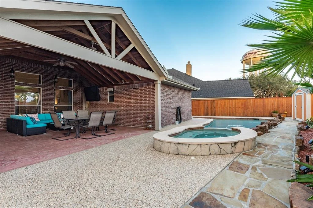 Photo of 2417 Piney Point Drive