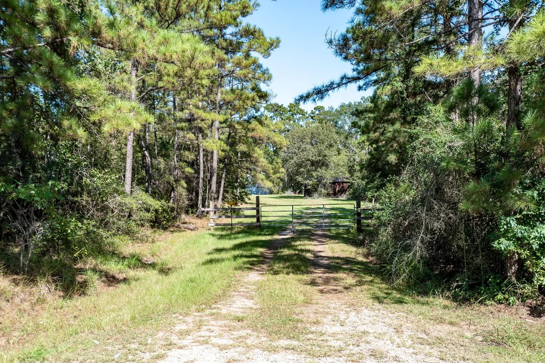 Photo of 11029 Crockett Martin Road