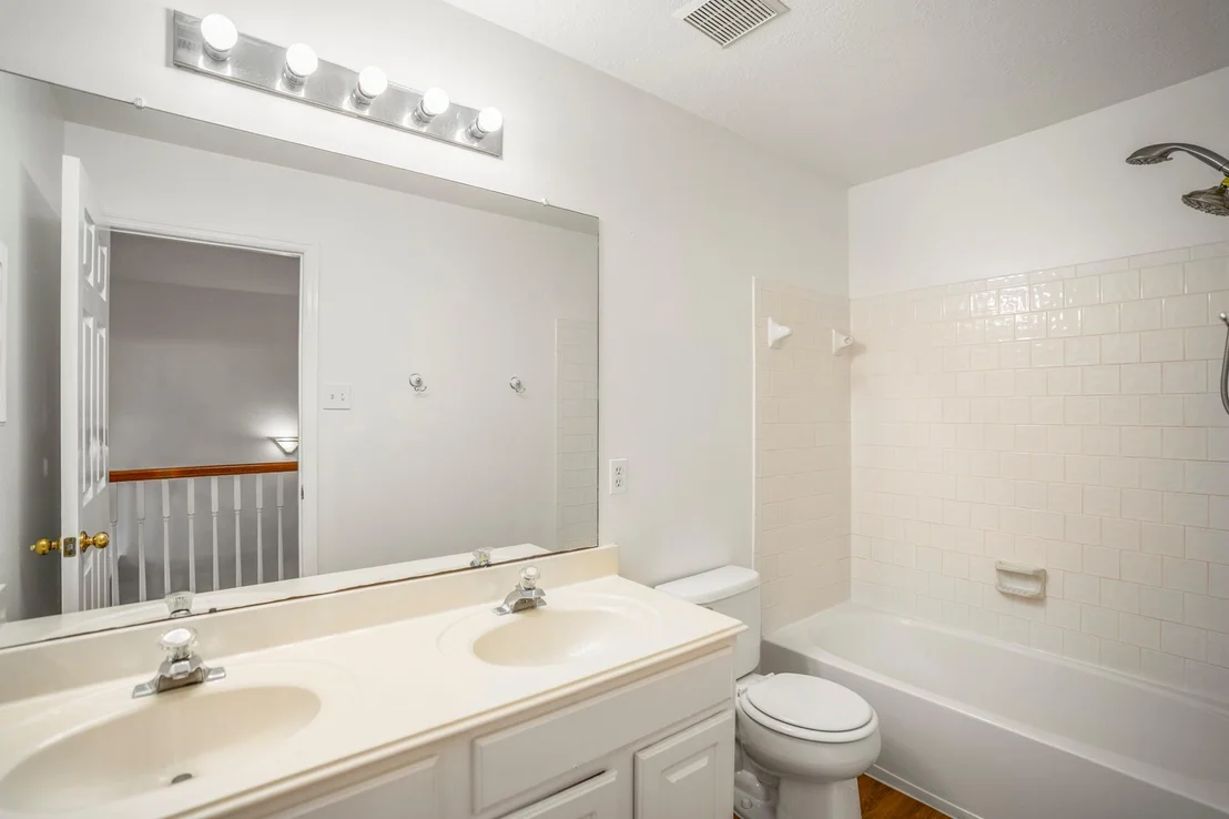 Photo of 118 Snowdance Court