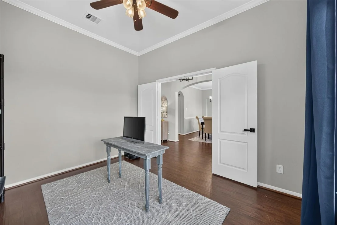 Photo of 9231 Barnsford Lane