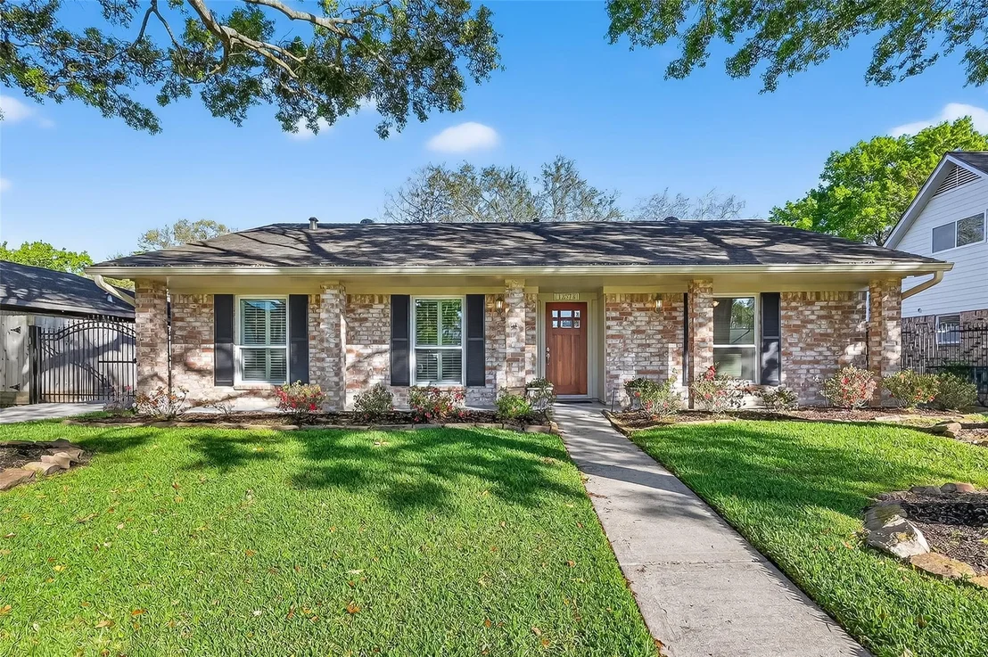 Photo of 12374 Westella Drive