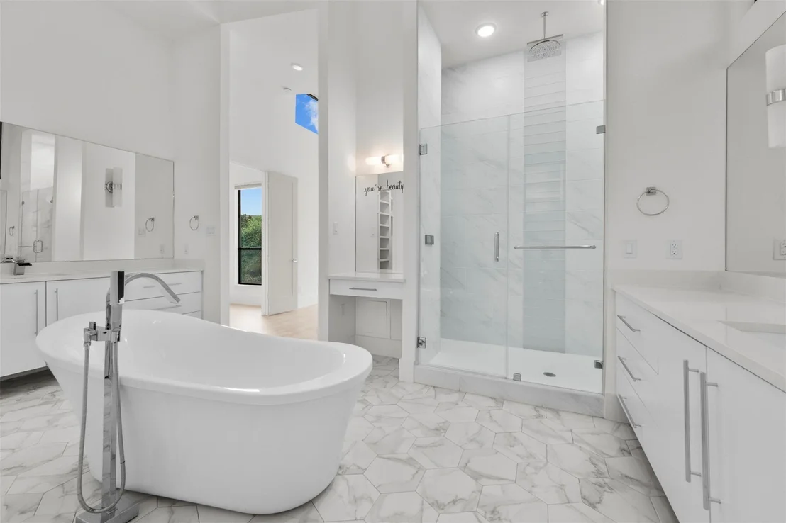 Photo of 3932 Windsor Mist Lane