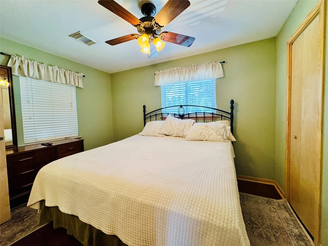 Photo of 83 Lakeside