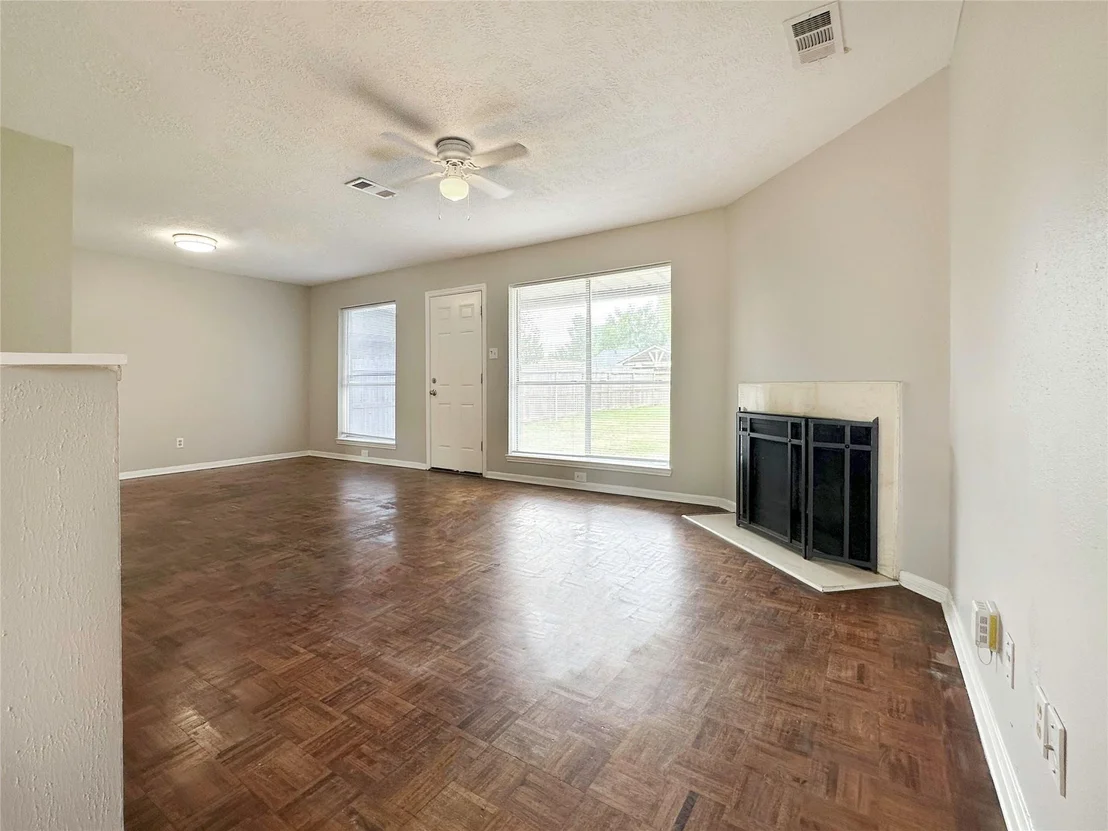 Photo of 7843 Yellow Pine Drive