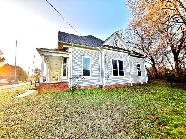 Photo of 208 Daingerfield Street