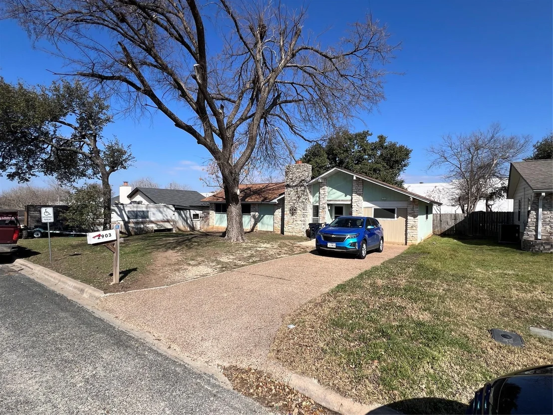 Photo of 2903 Blue Ridge Drive