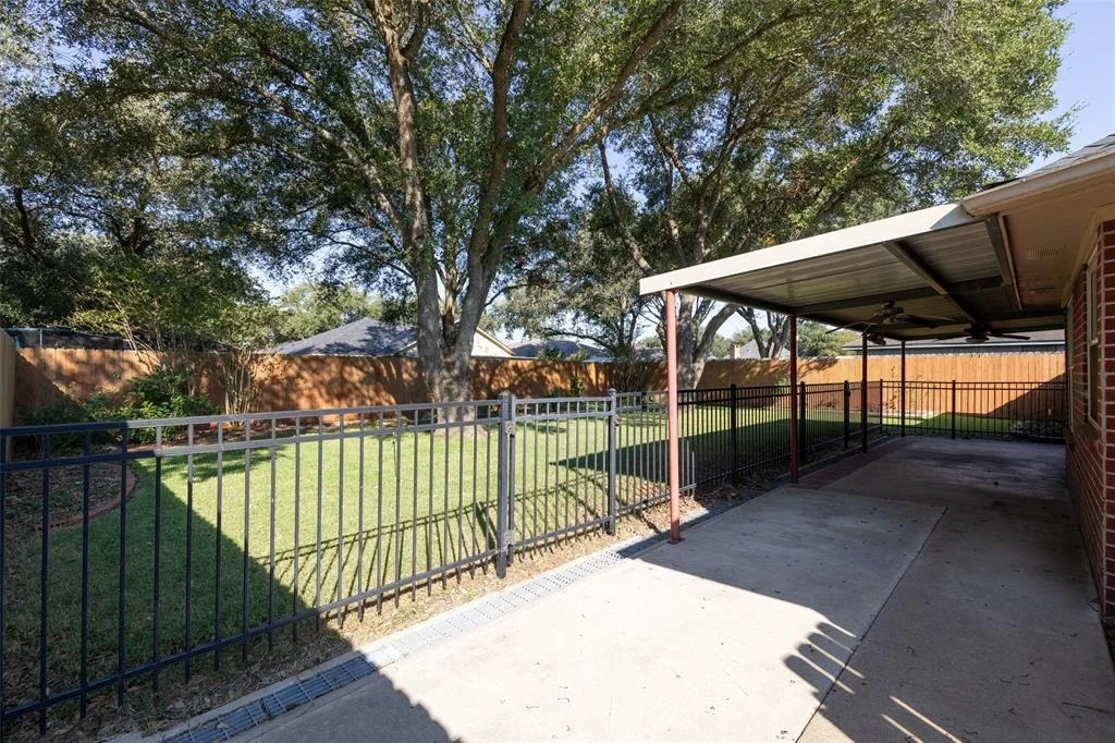 Photo of 2721 Brook Bend Lane