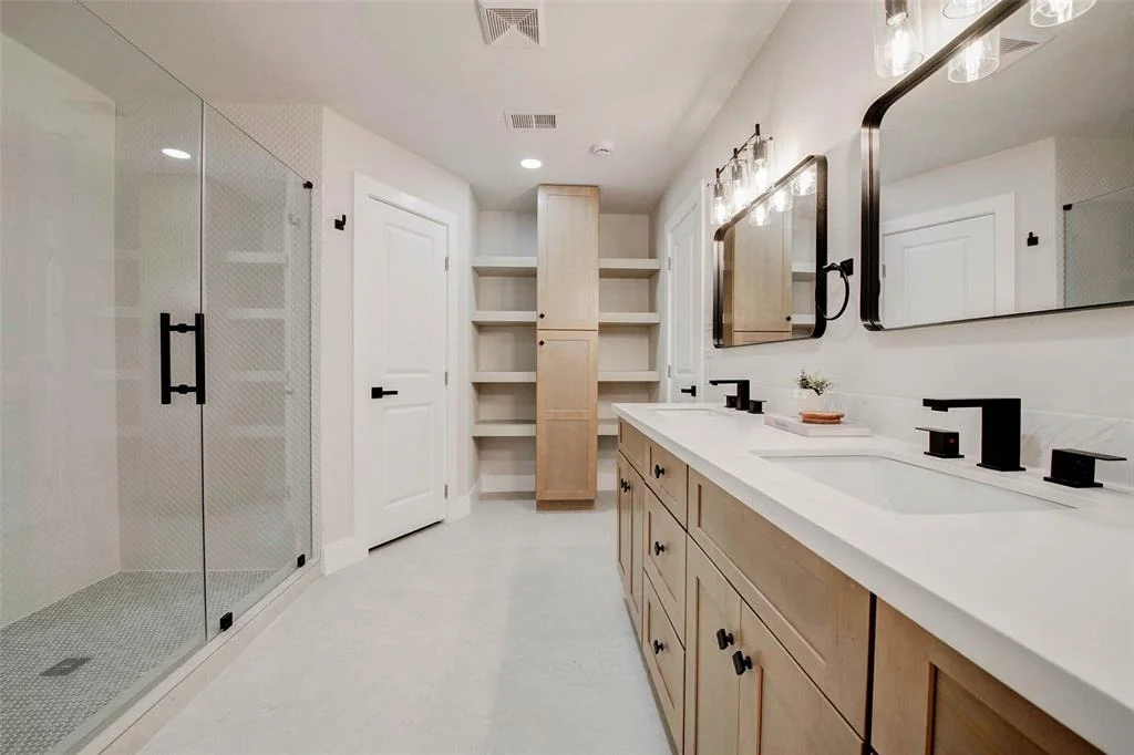 Photo of 1701 Walnut Lane