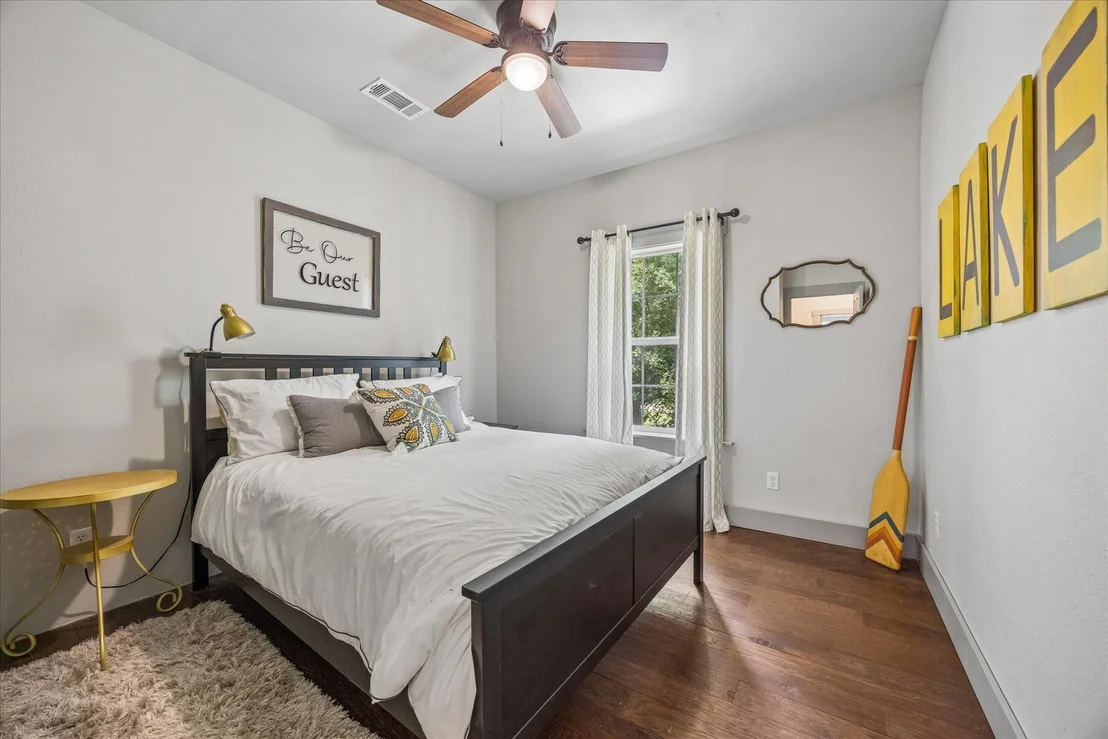 Photo of 511 Chimney Cove Drive