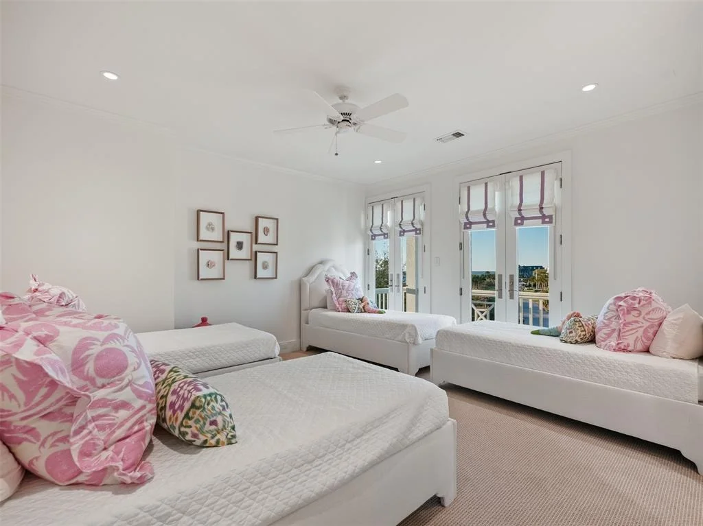 Photo of 3436 Treasure Circle