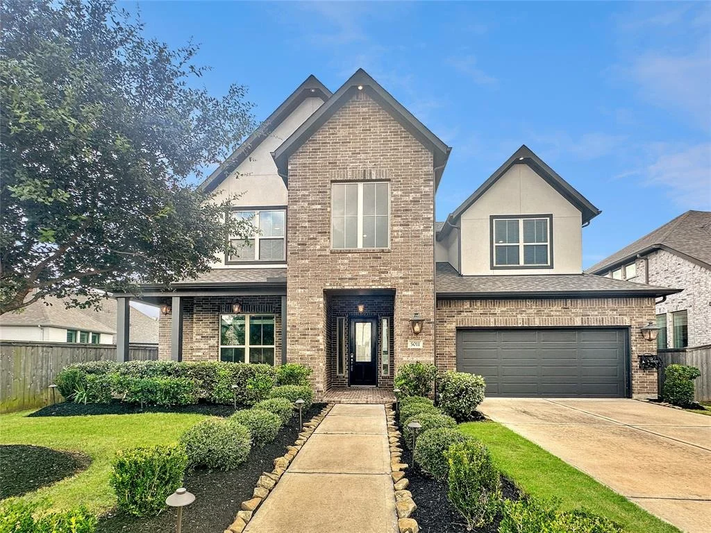 Photo of 5011 Bent Tree Drive
