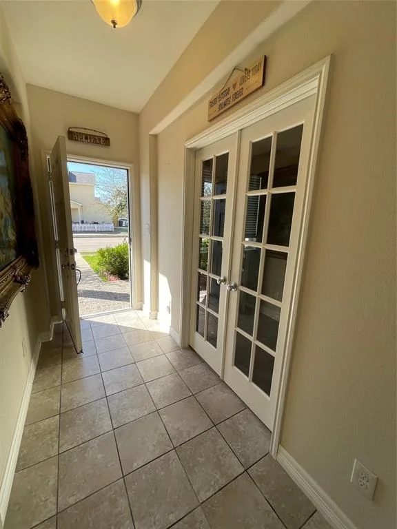 Photo of 7019 Pavilion Drive