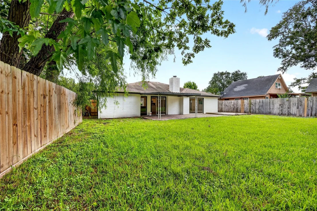 Photo of 11602 Brookledge Drive